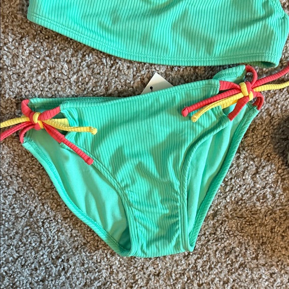 NWT Art Class Green Bikini with Floral Shorts Sz M (8) - Picture 5 of 6